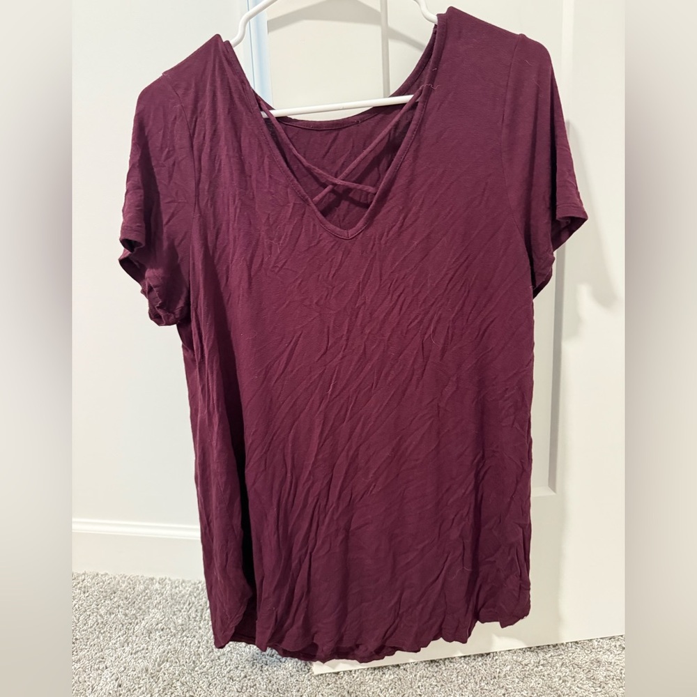 Women's V-Neck Burgundy Top